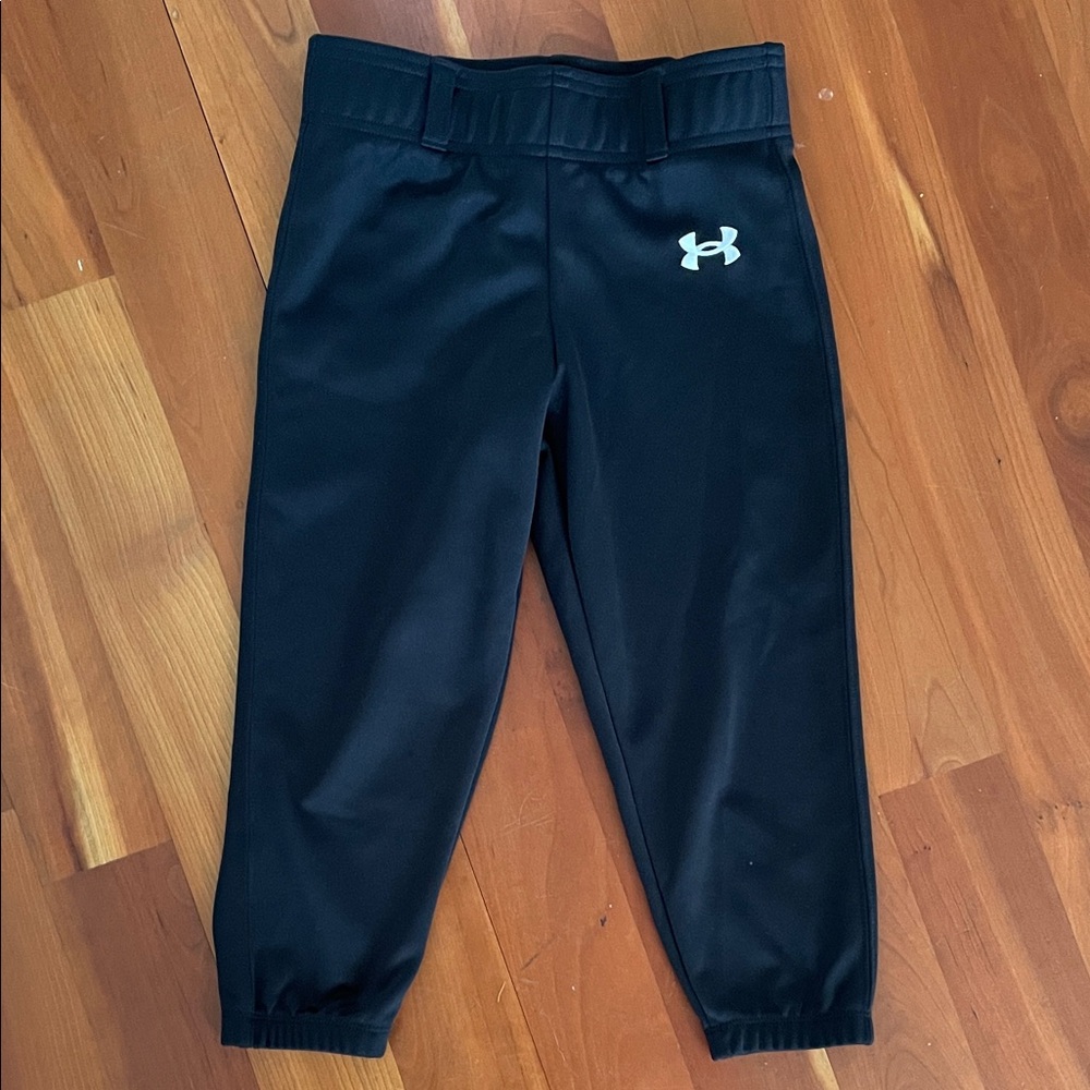 Under Armour Girls Softball Pants Capri style